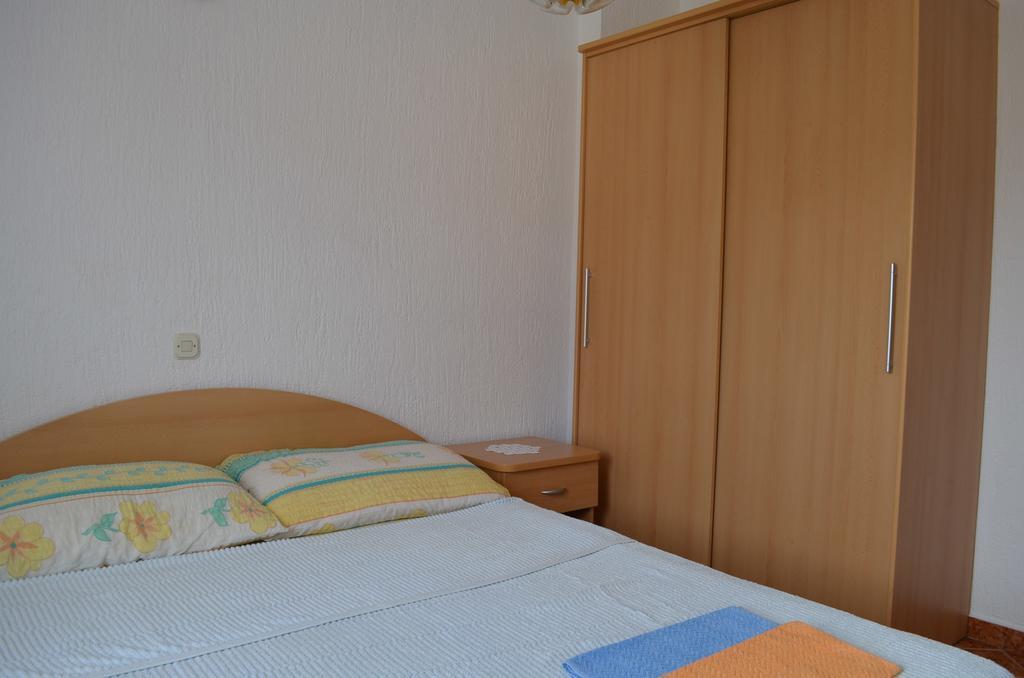 Apartments Nina Baška Zimmer foto